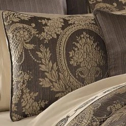 Discount ✨ Gracewood Hollow Lisako 4-piece Luxury Damask Pattern Comforter Set ✨ -Gracewood Hollow shop Five Queens Court Neapolitan 4 Piece Luxury Comforter Set bf9d7ddd 32e0 4719 8cee 3f52a34e250d