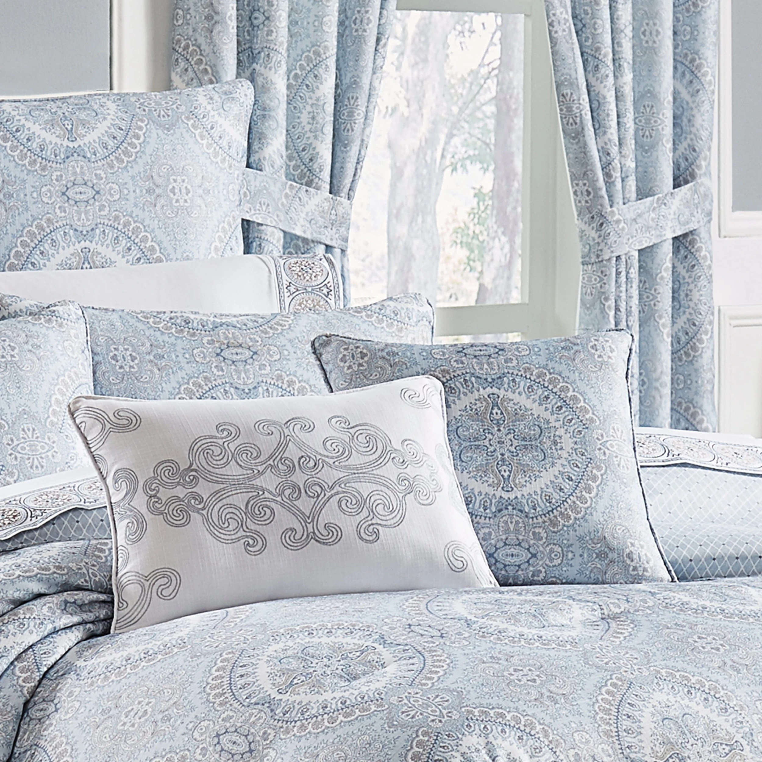 Brand new ???? Gracewood Hollow Gangbo Rectangular Decorative Throw Pillow ???? 4 Brand new ???? Gracewood Hollow Gangbo Rectangular Decorative Throw Pillow ???? - Image 2